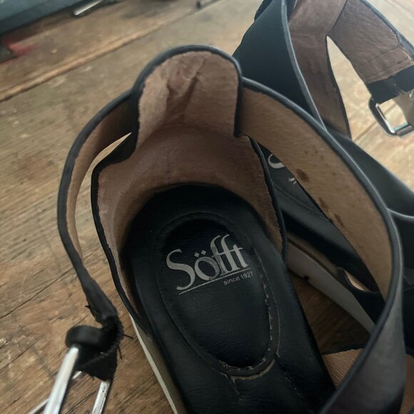 W8 Black Leather Söfft Mirabelle Sandals - Picture 4 of 6